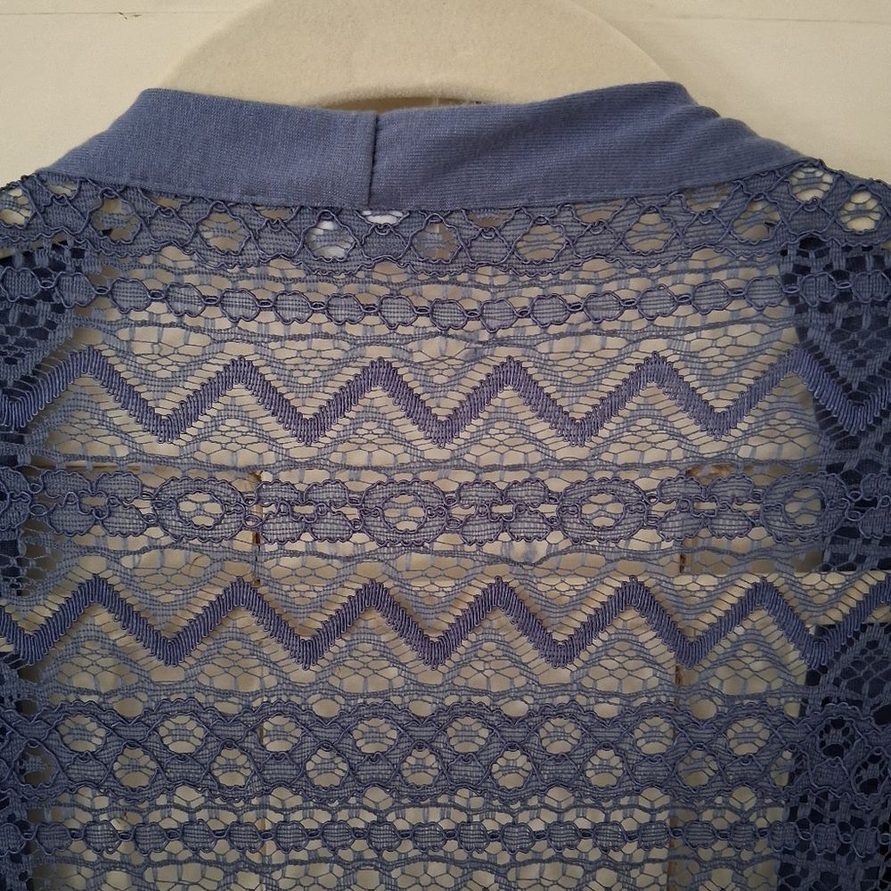 Jacqueline de Yong JDY Cornflower Blue Lace Open-Front Cardigan - Picture 14 of 16